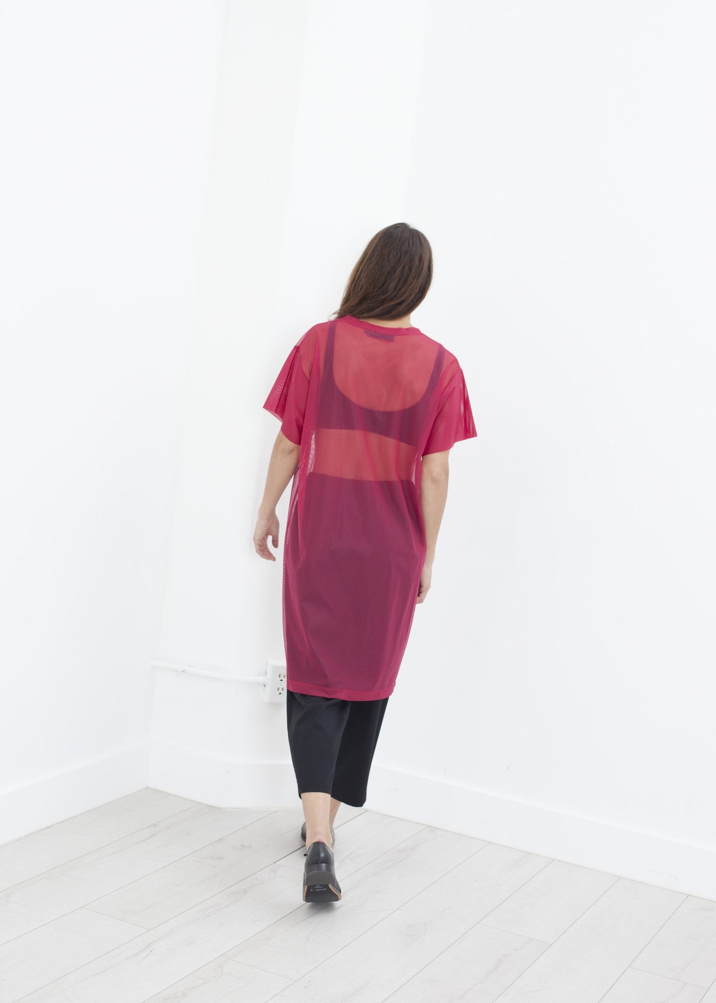 Maglia sopra il vestito in rosa