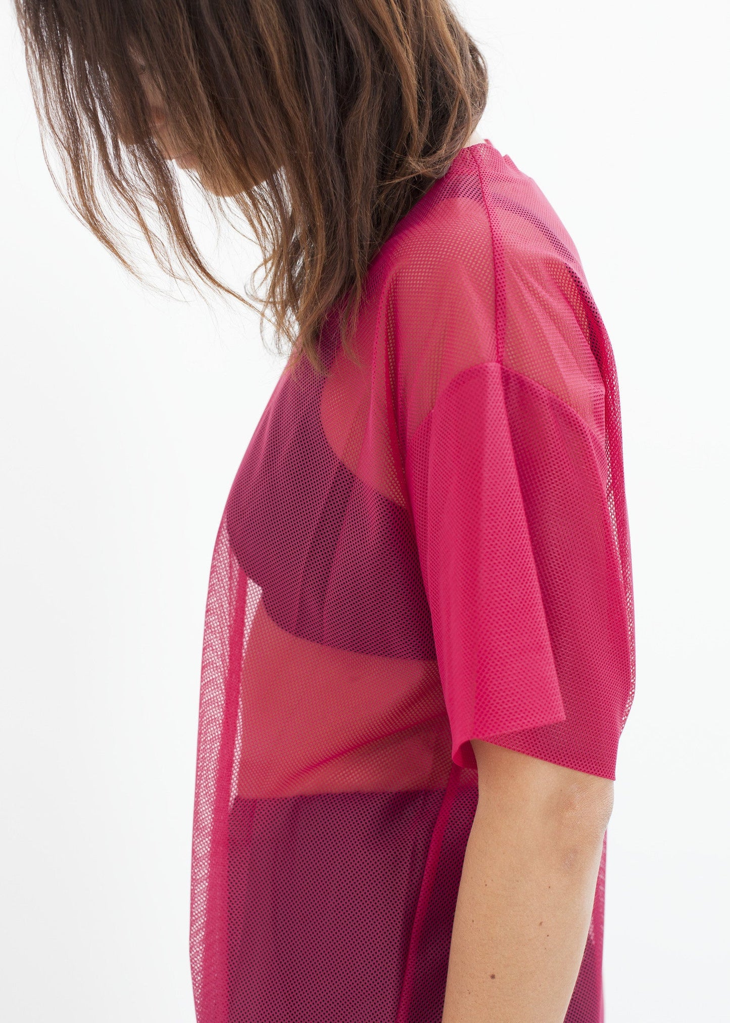 Maglia sopra il vestito in rosa