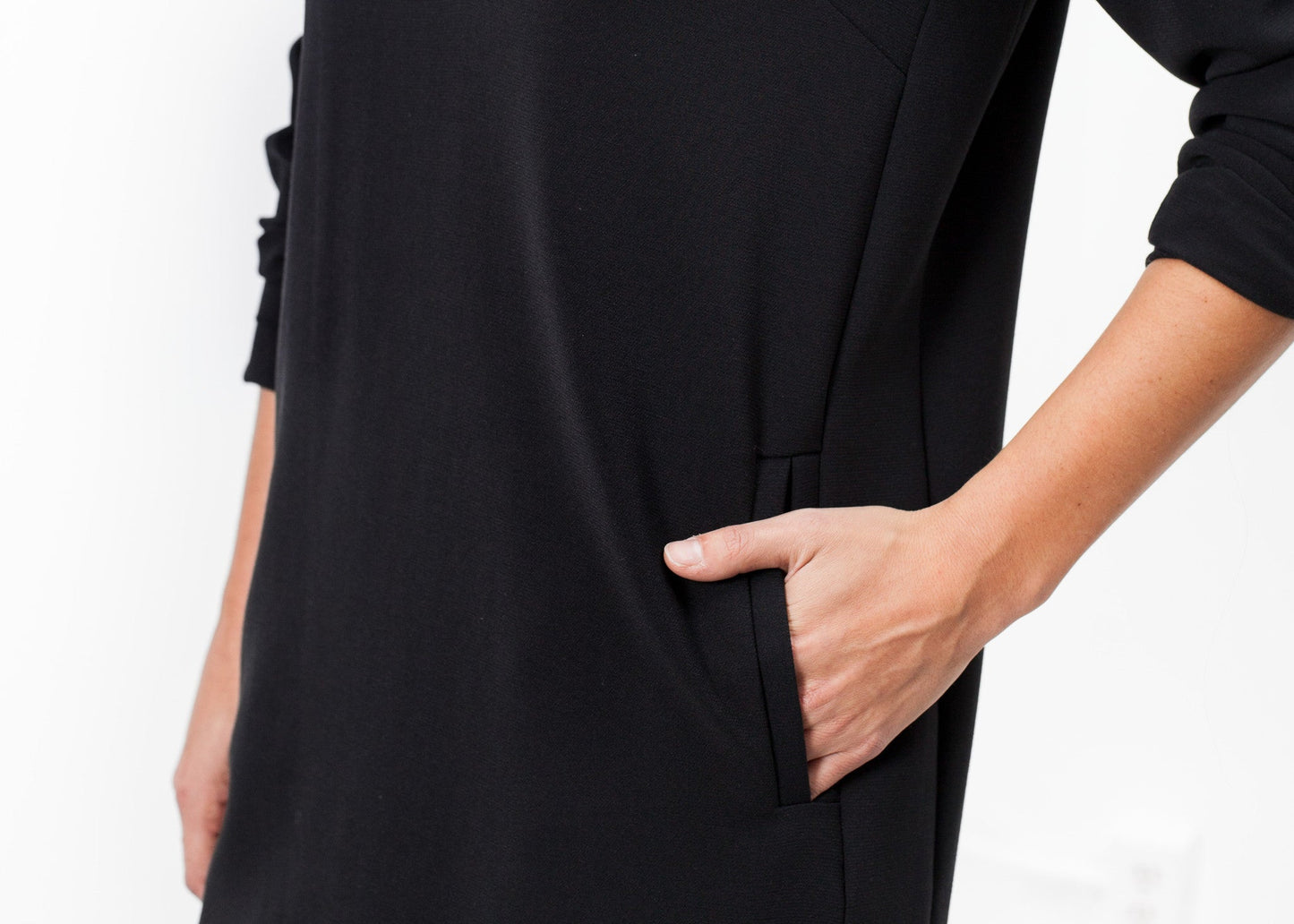A-Line Pocket Shift in nero