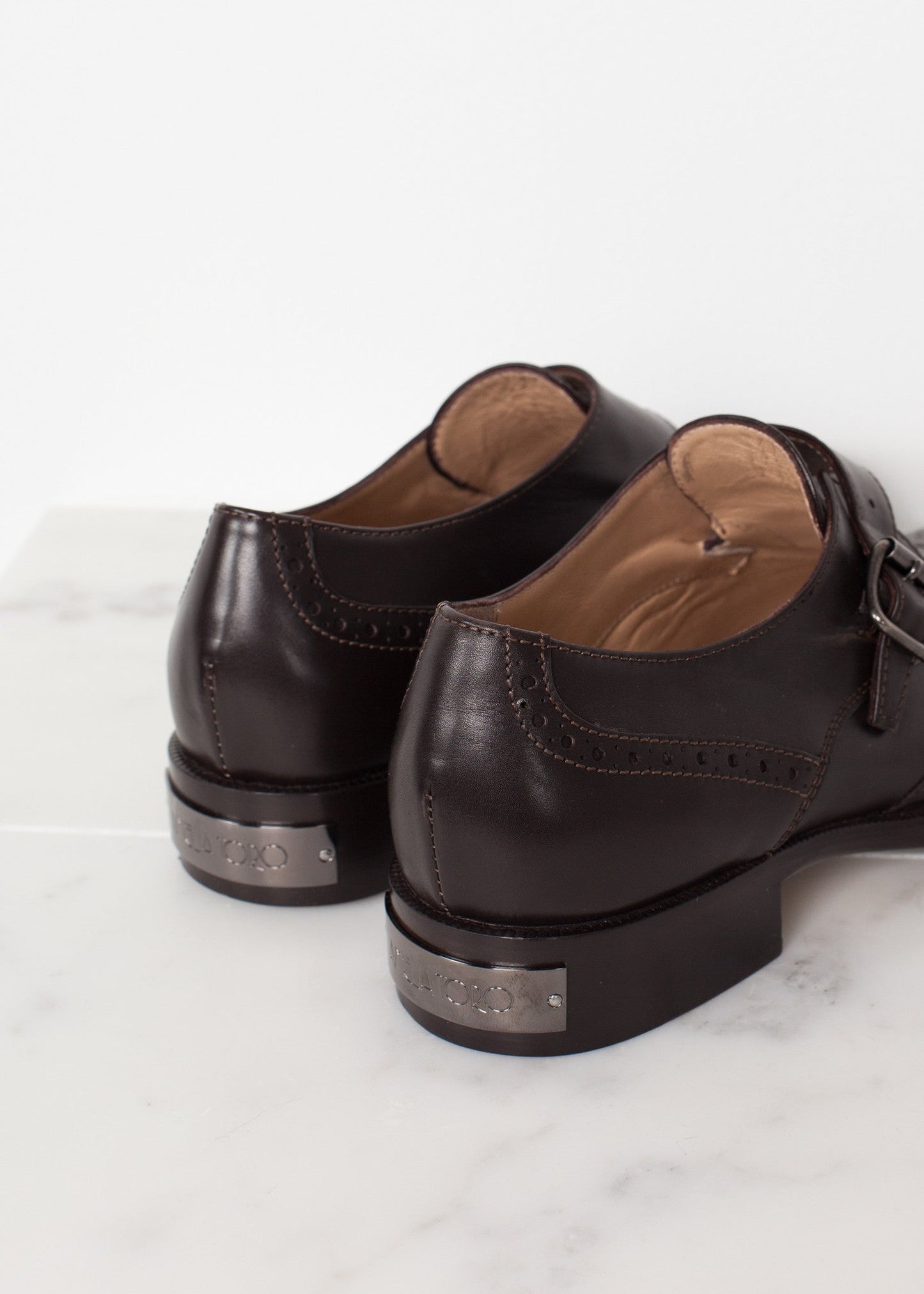 Scarpe da golf in marrone