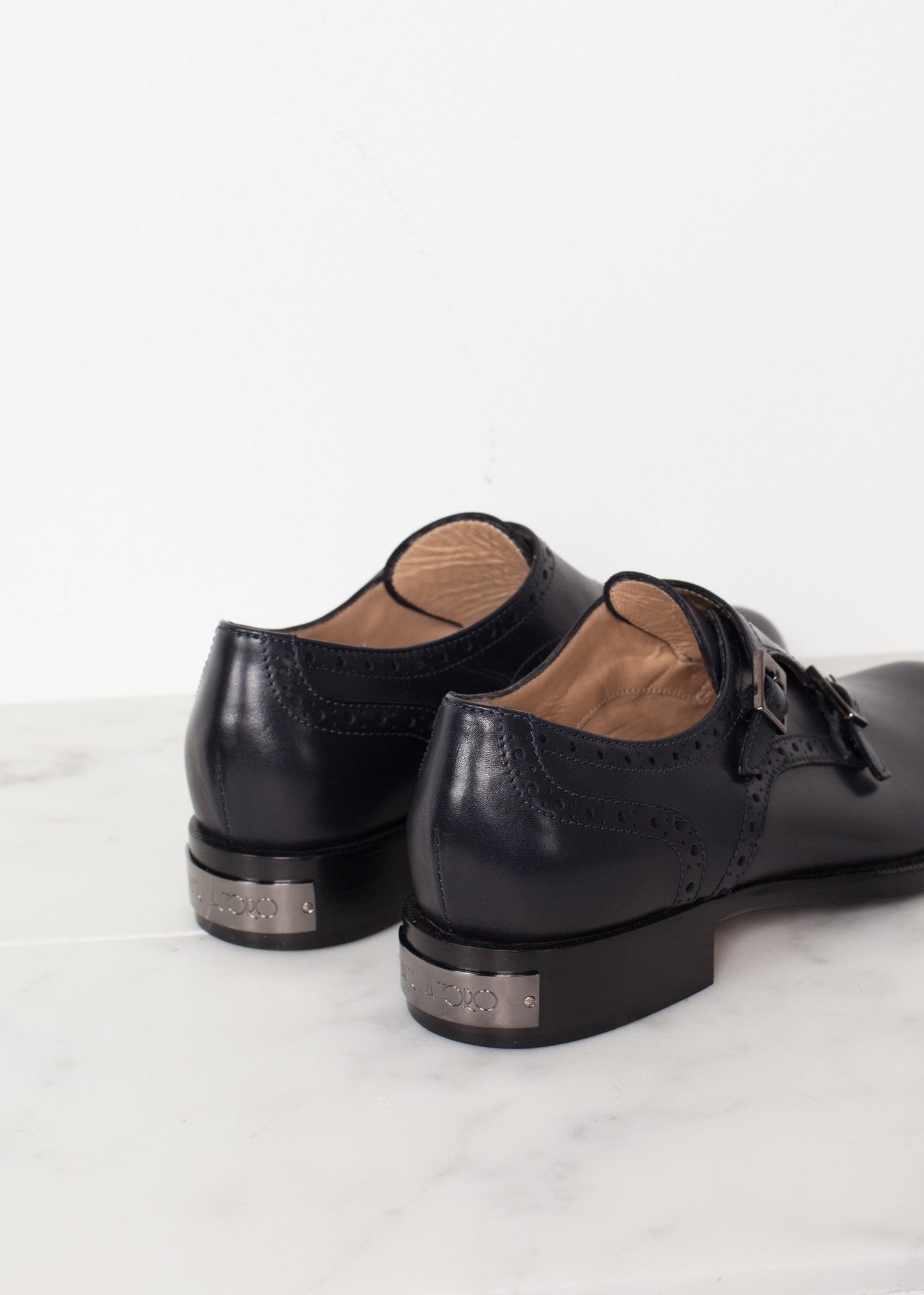 Scarpa con fibbia in blu navy