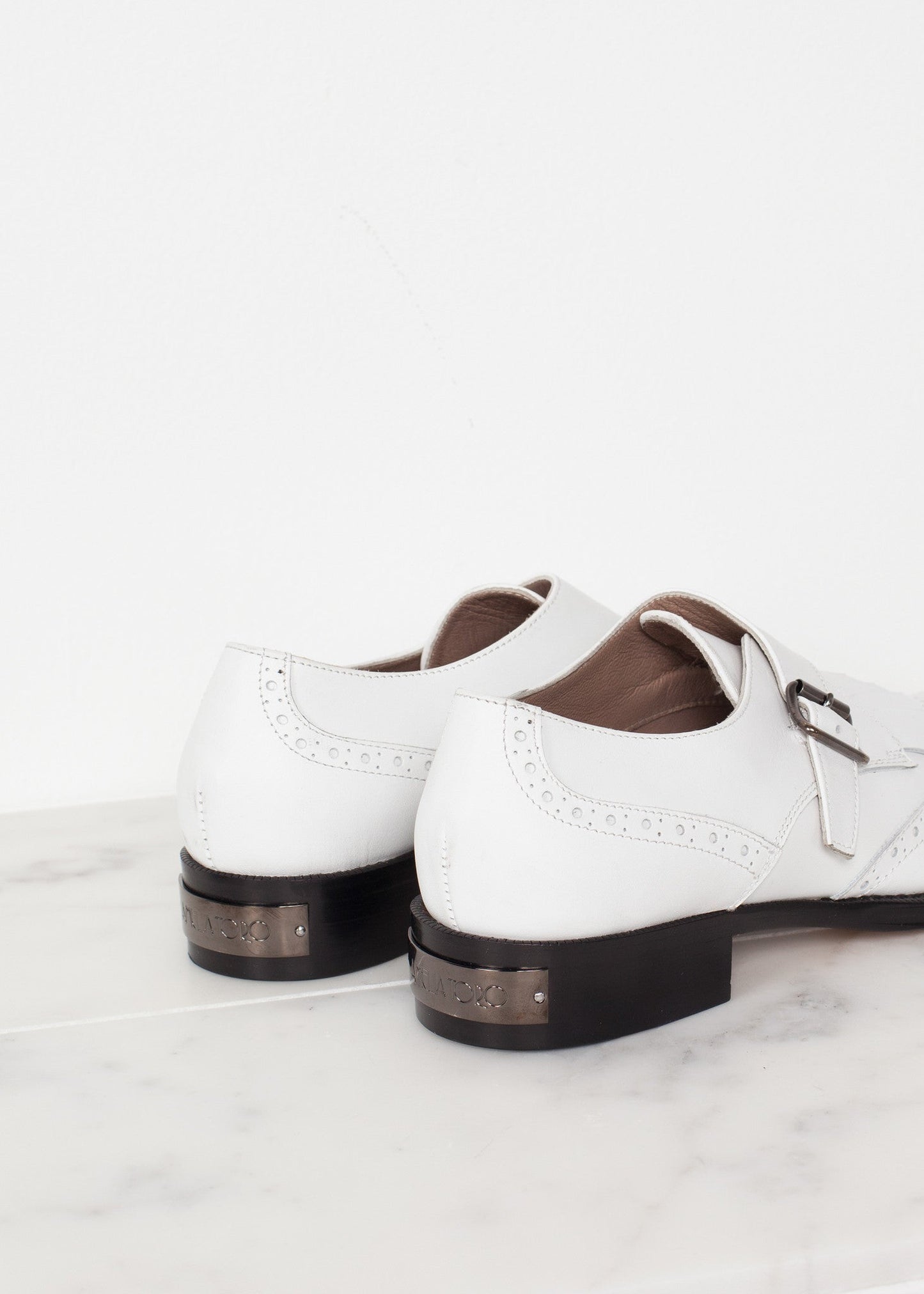 Scarpa da golf in bianco