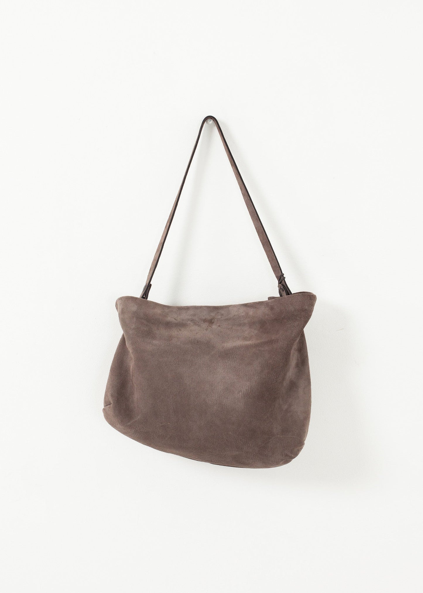 Borsa Fantasma in Fango