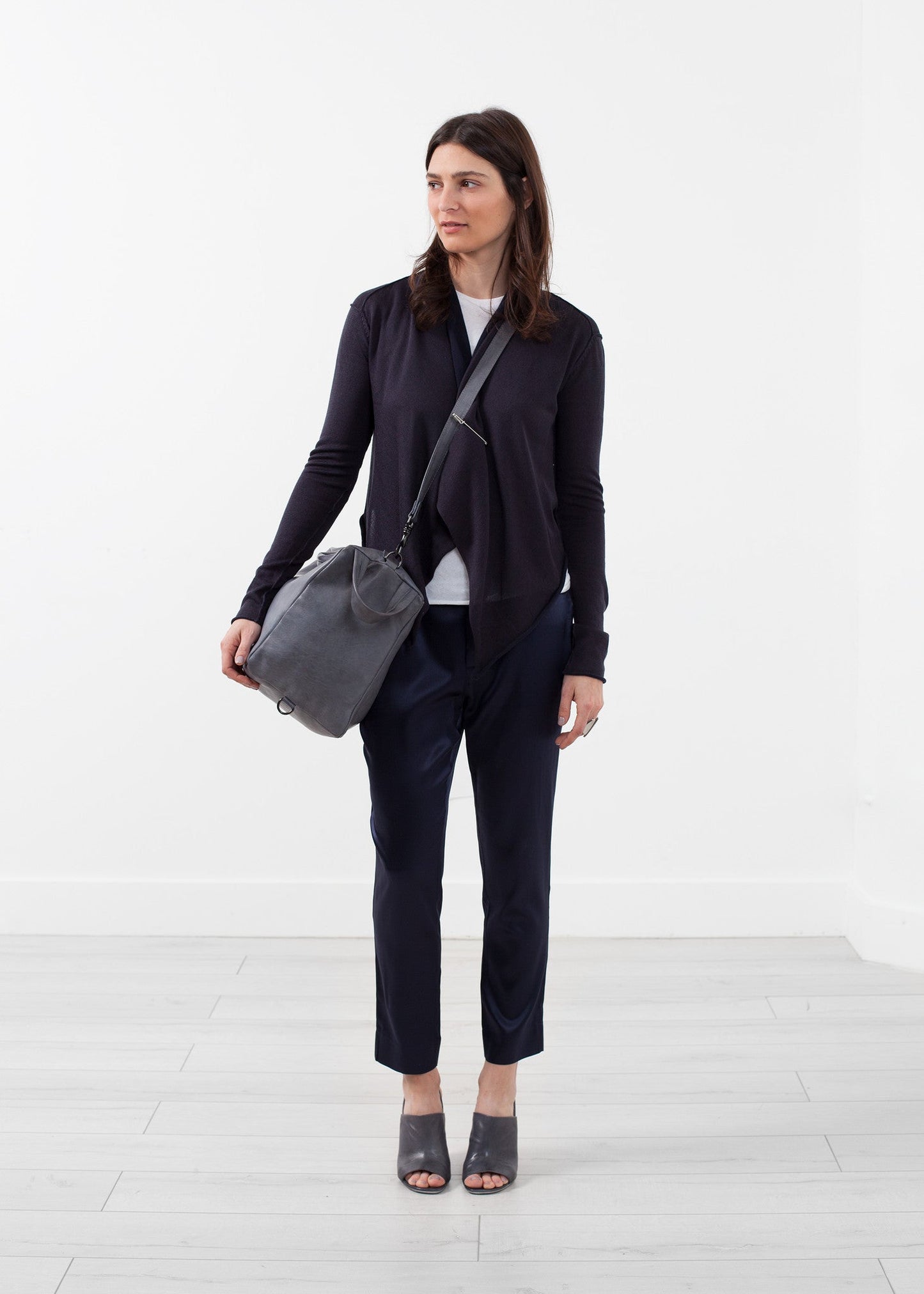 Cardigan con collo drappeggiato