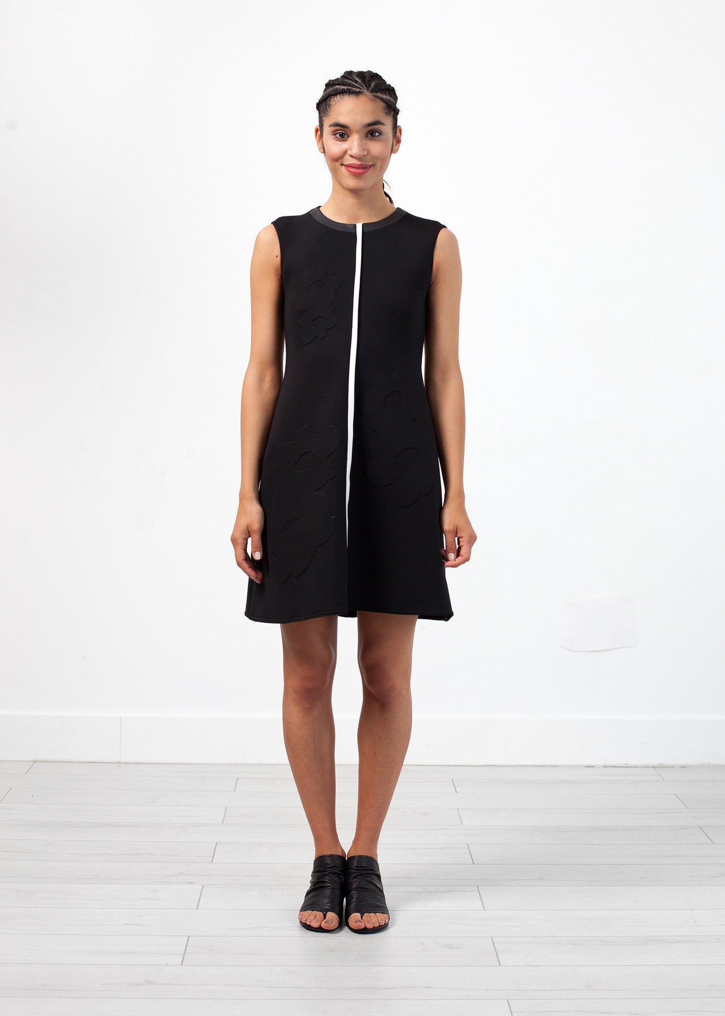 Abito a fiori in neoprene in nero