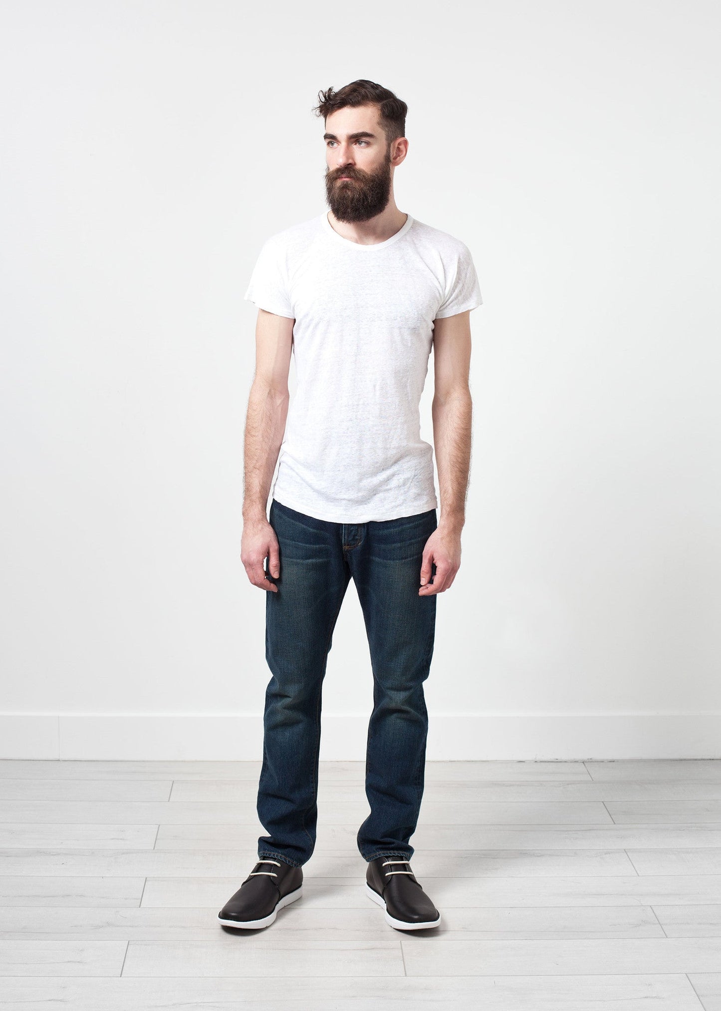 T-shirt comfort in lino bianco