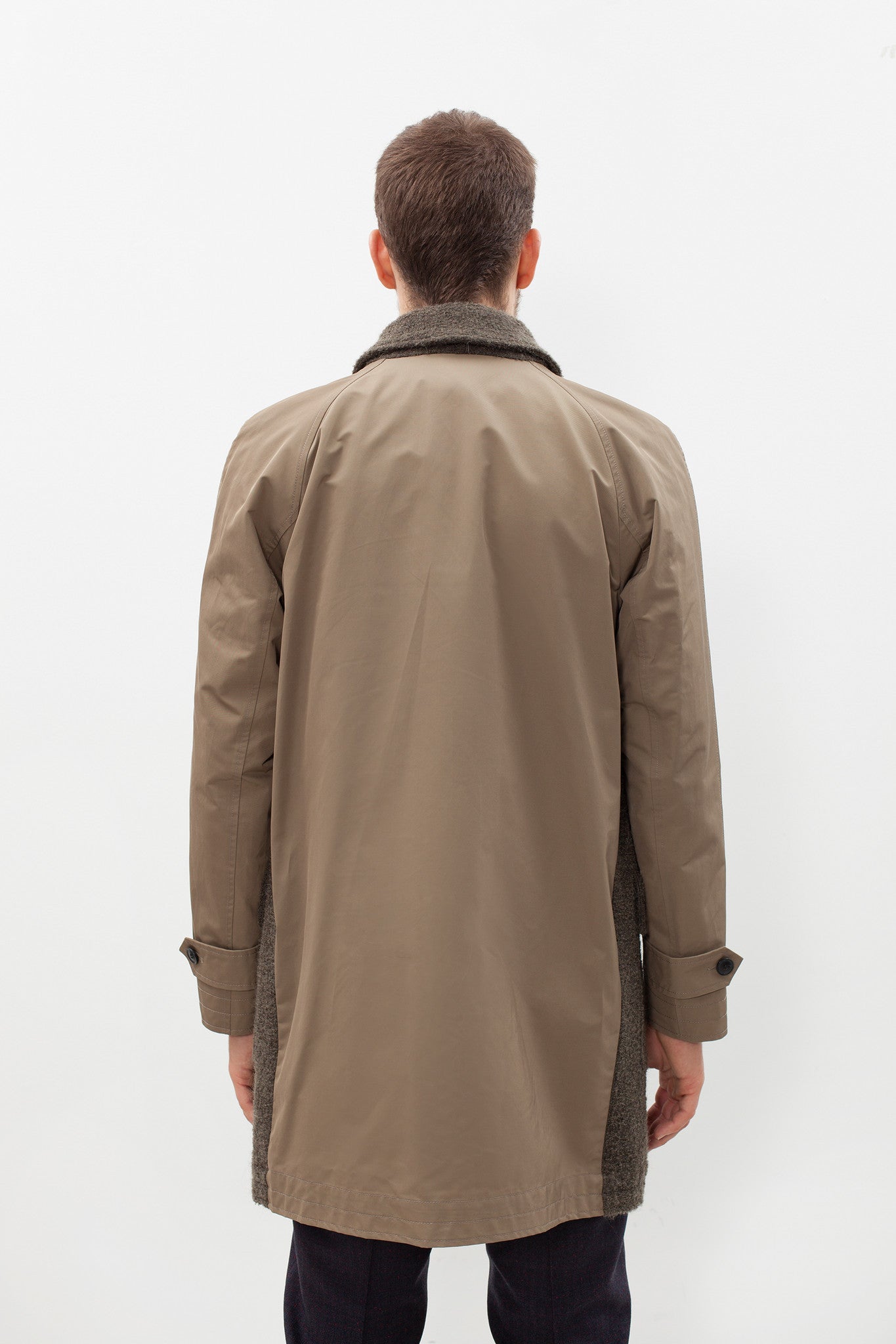 Cappotto maniche raglan in oliva