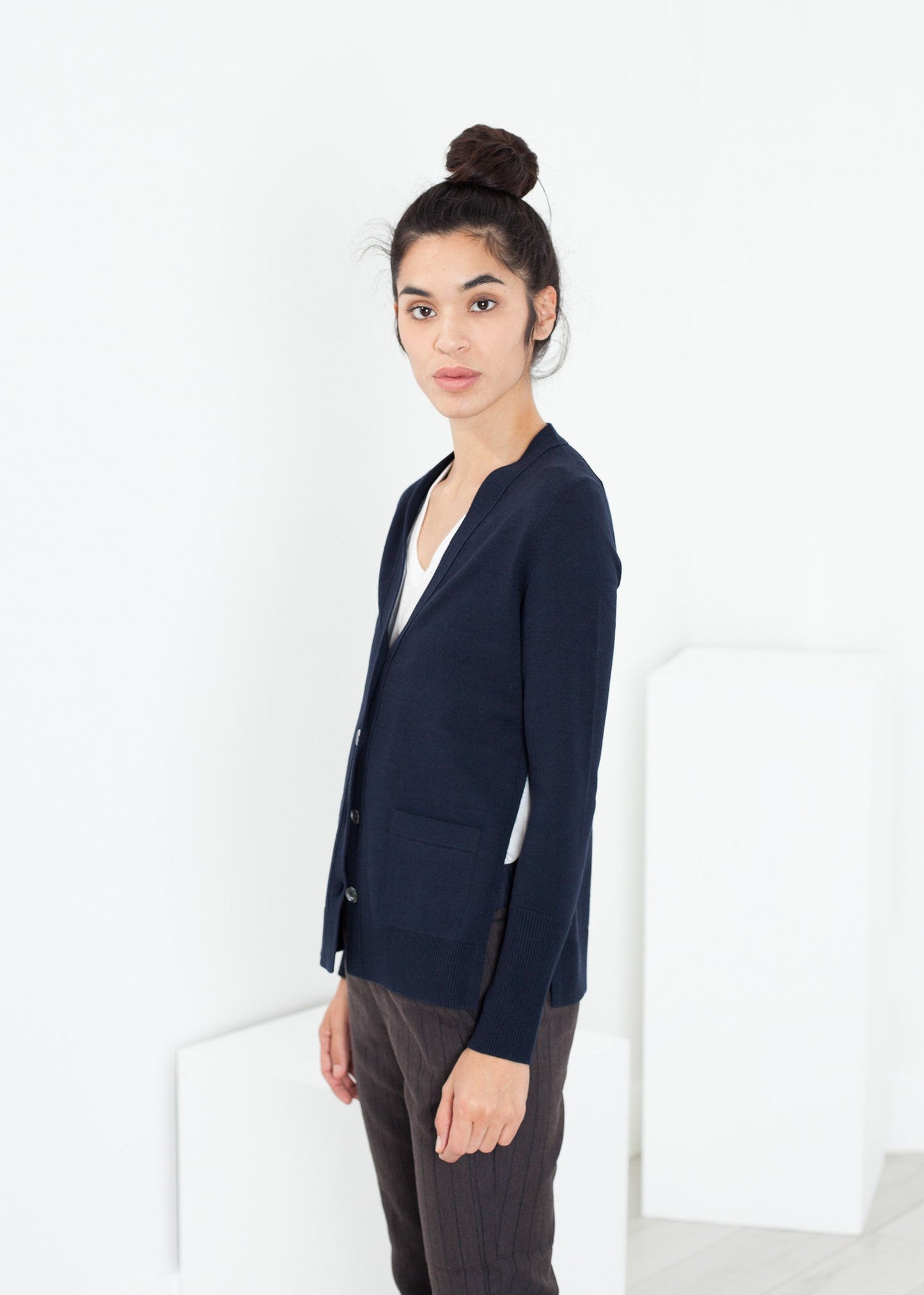 Cardigan quadrato in blu marino