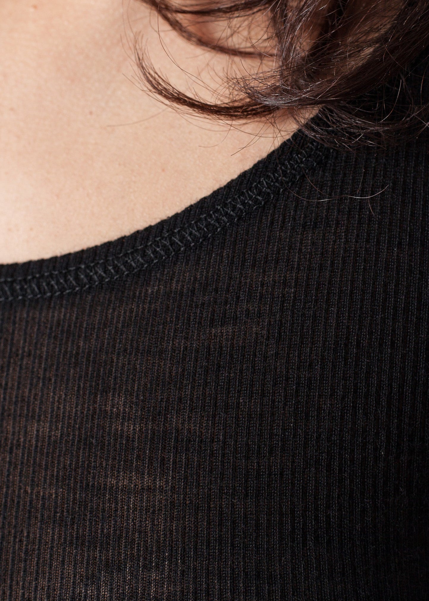 Canotta Easy Ribbed in nero