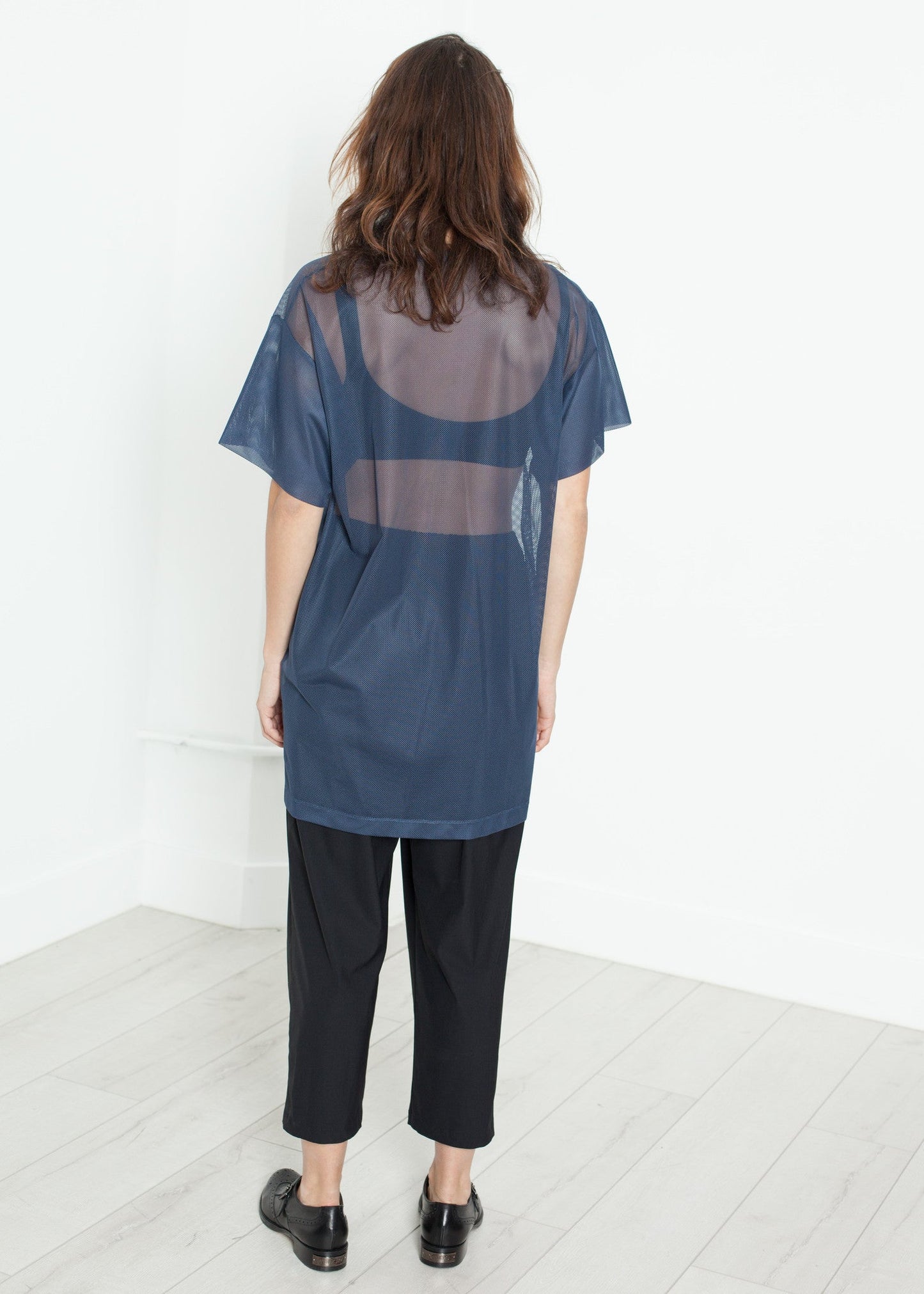 T-shirt a rete in blu navy