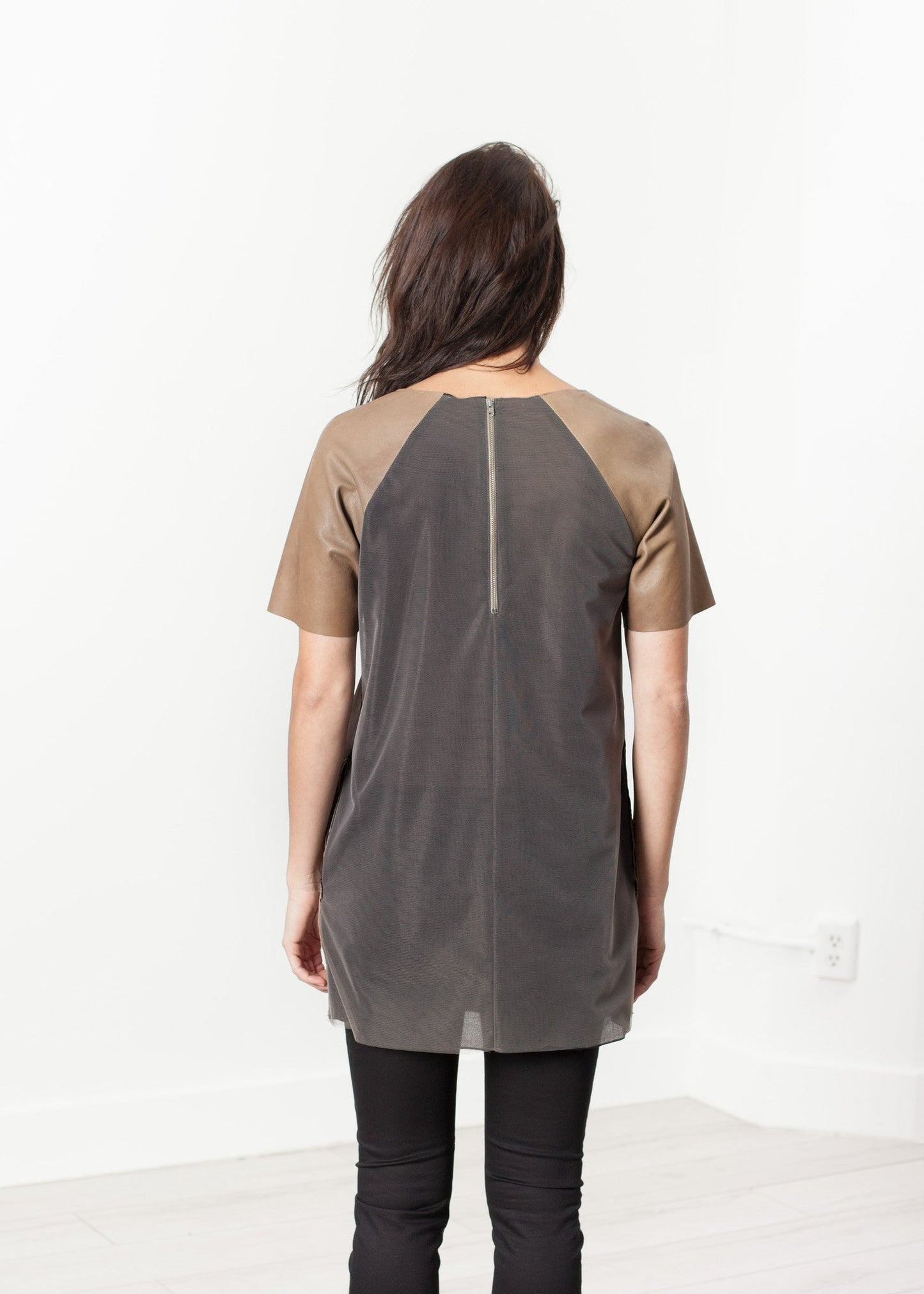 Tunica frontale in pelle