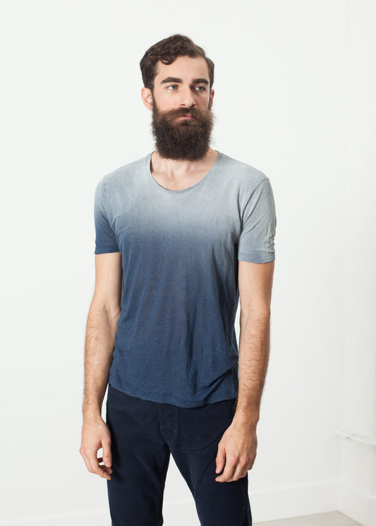 T-shirt con sovrastampa in blu navy
