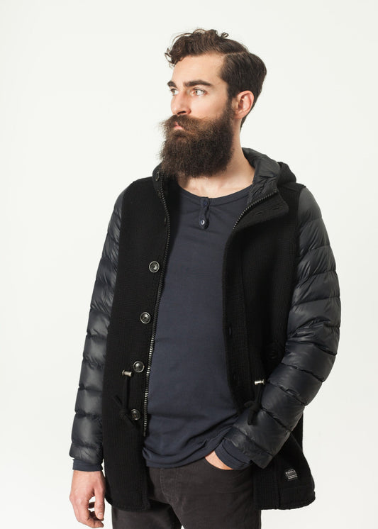 Parka con cappuccio in nero