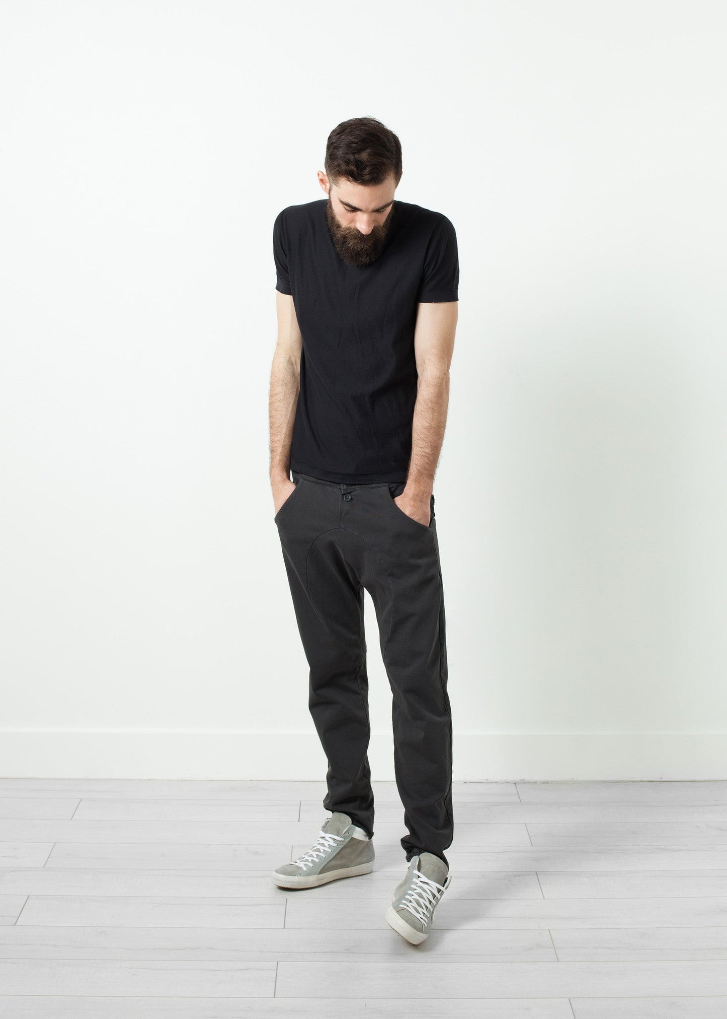 Pantalone Ruven con cavallo basso