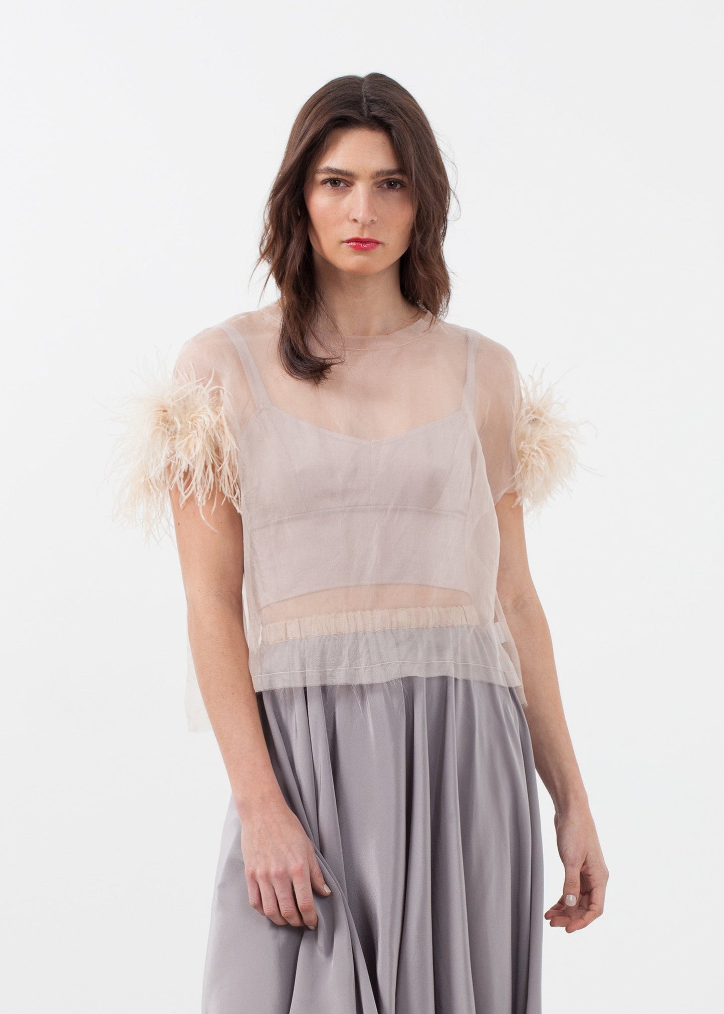 Top in piume di organza