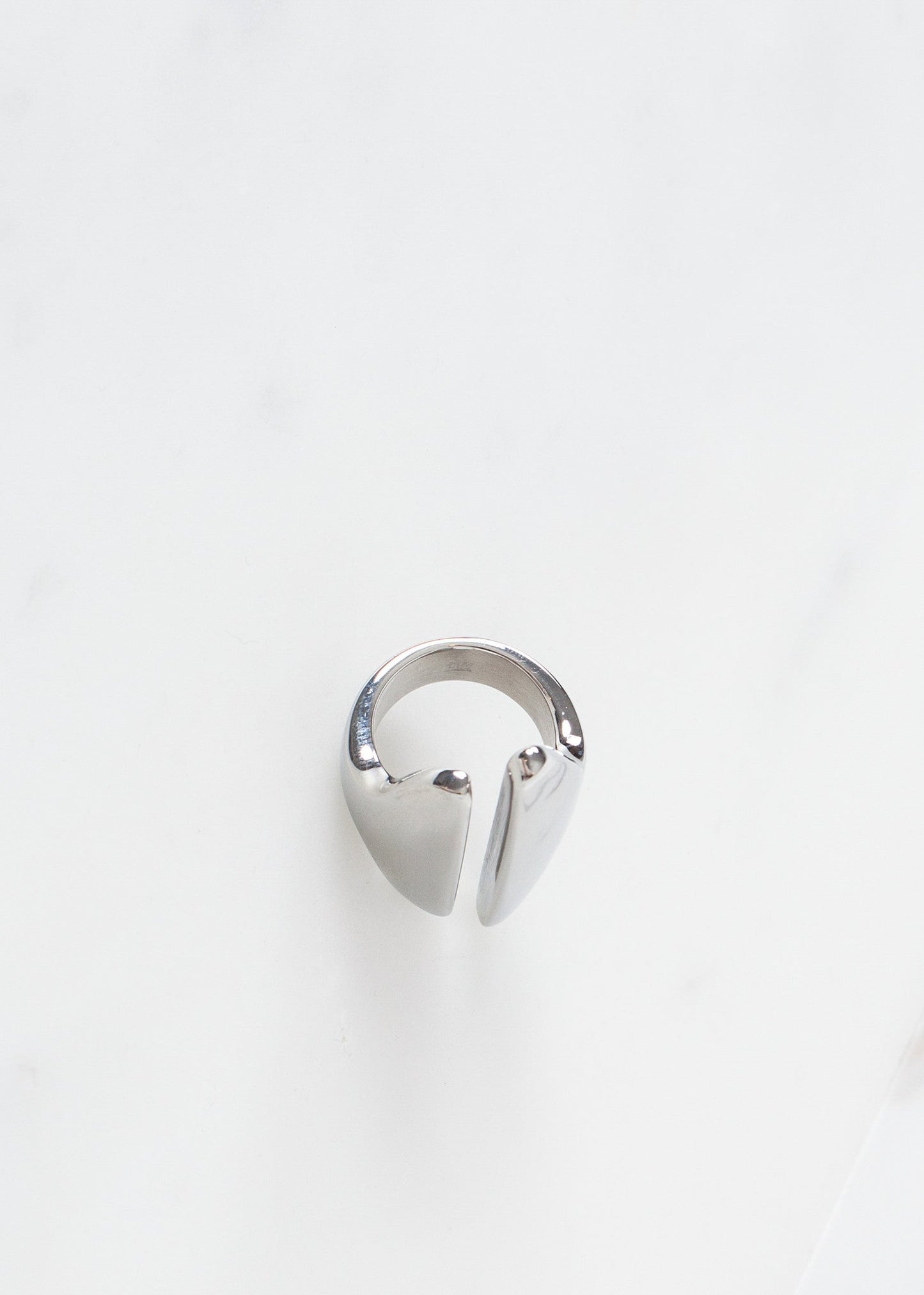 Anello Pracia