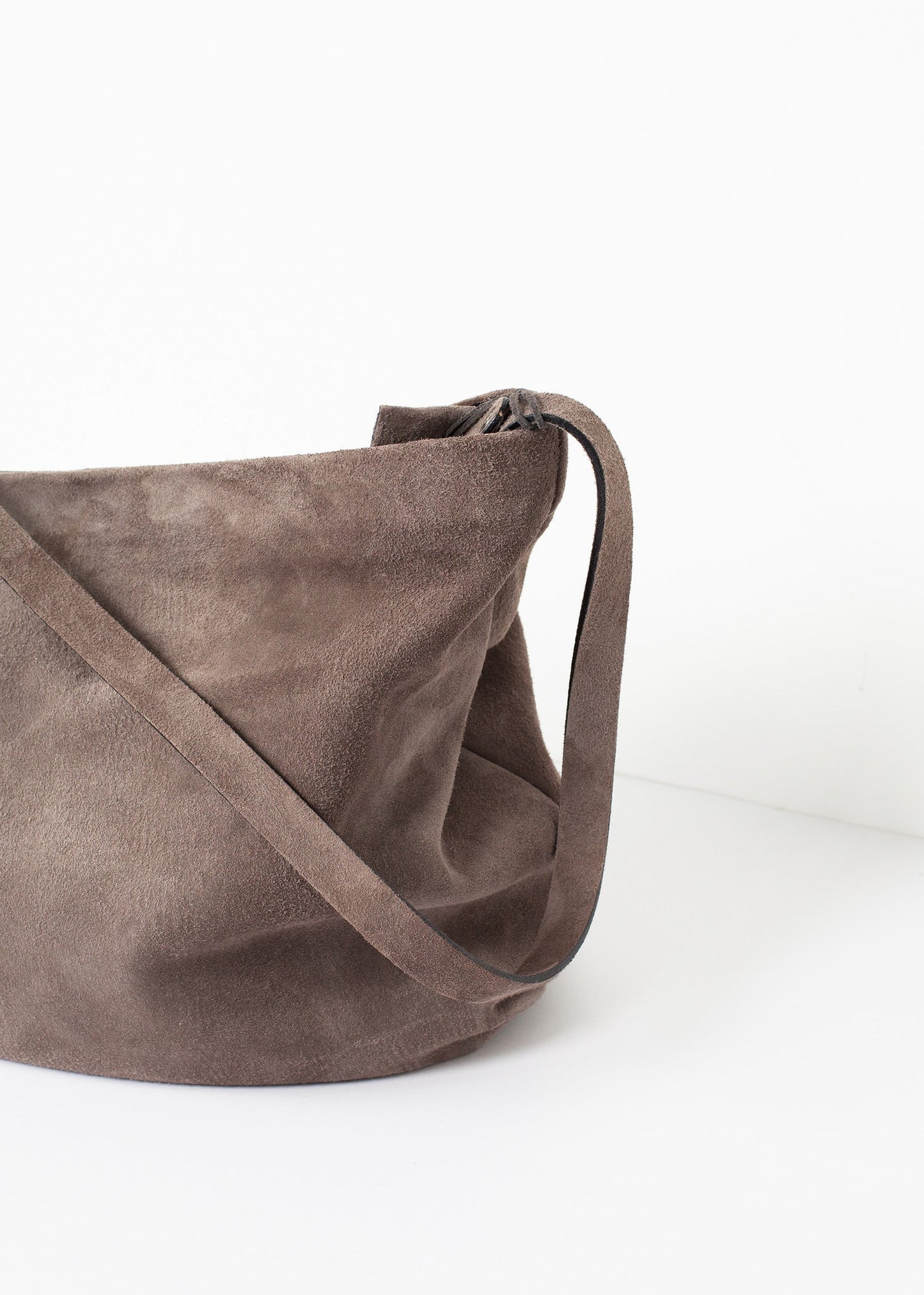 Borsa Fantasma in Fango