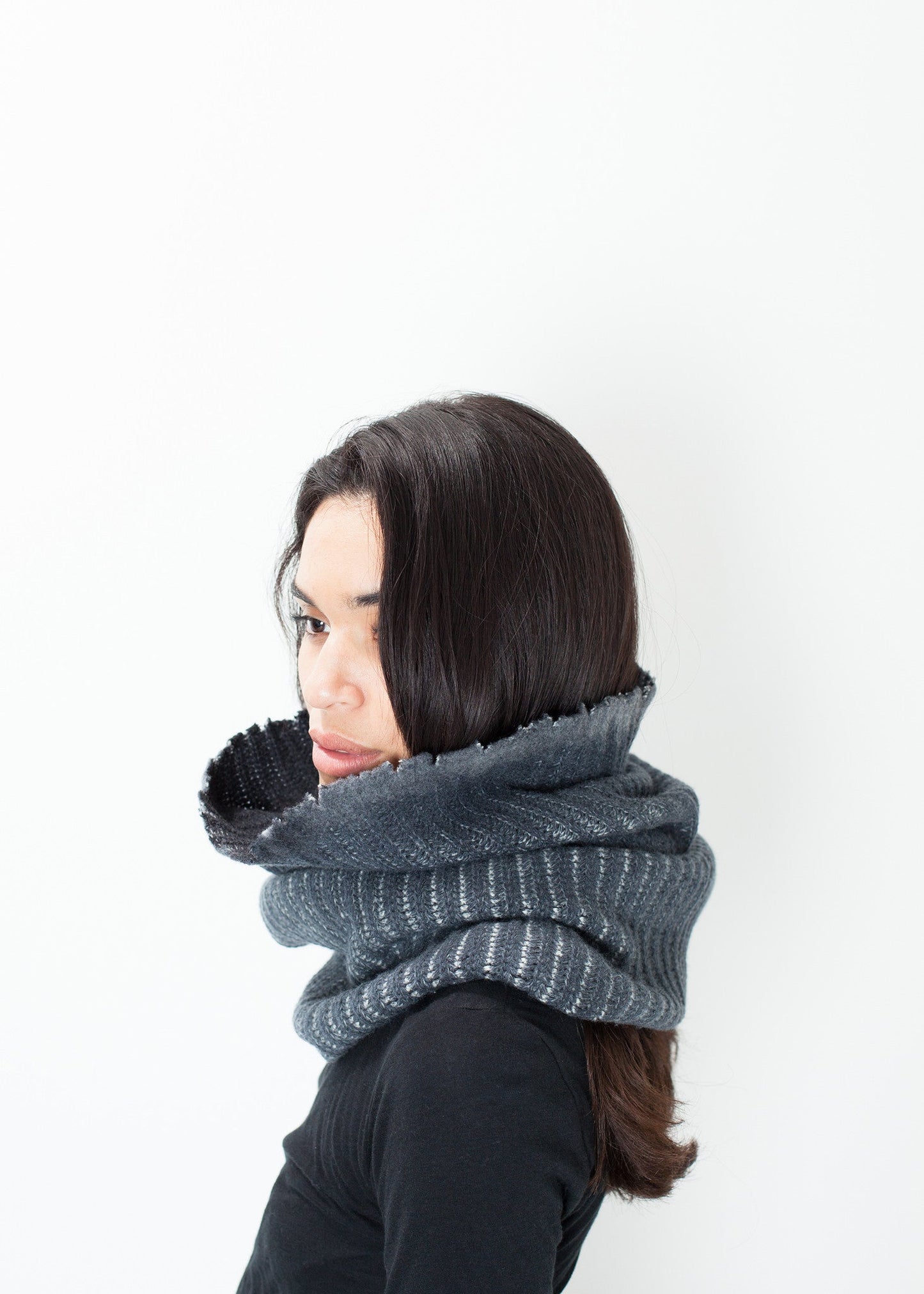 Scaldacollo in maglia in grigio