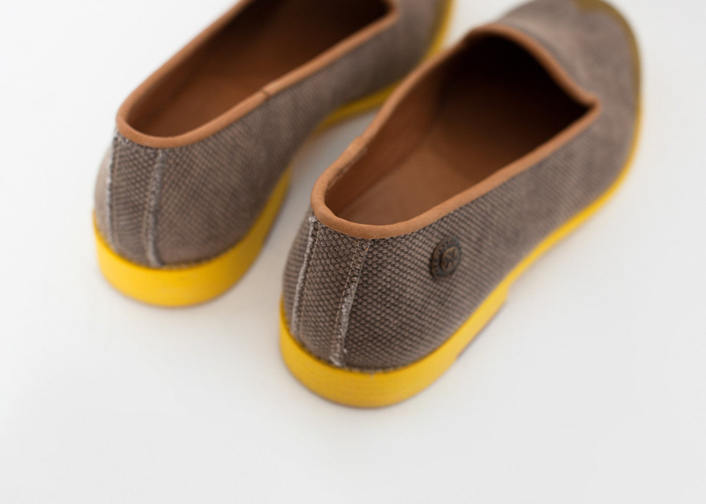 Mocassino Wingtip in giallo